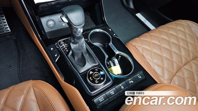 Kia Mohave The Master Diesel 3.0 4WD 7-Seater Masters 2024 — фото 9
