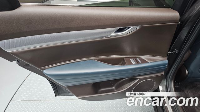 Genesis G80 (RG3) Gasoline 2.5 Turbo AWD 2022 — фото 25
