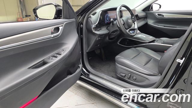 Hyundai Grandeur (IG) 2.5 Premium 2023 — фото 10