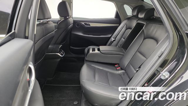 Hyundai Grandeur (IG) 2.5 Premium 2023 — фото 12