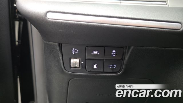 Hyundai Grandeur (IG) 2.5 Premium 2023 — фото 18