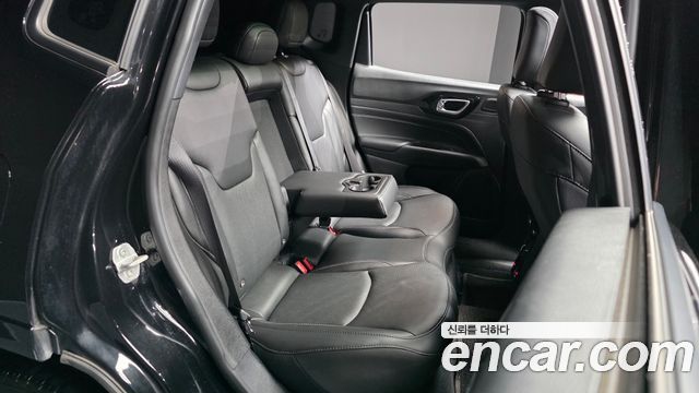 Jeep Compass (II) S 2.4 AWD 2022 — фото 16