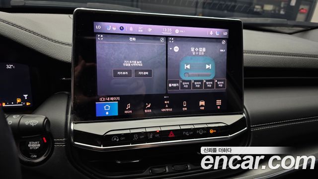 Jeep Compass (II) S 2.4 AWD 2022 — фото 18