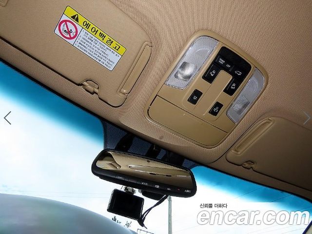 Kia Carnival 9-Seater Hi-Limousine Noblesse Special 2019 — фото 18