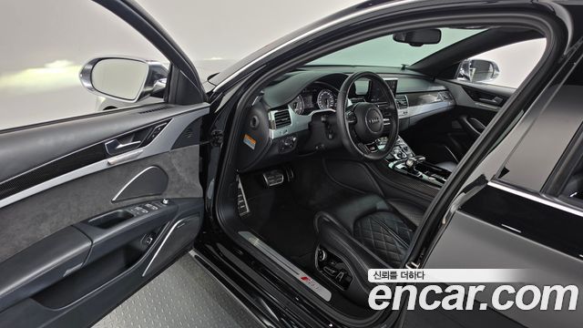 Audi S8 4.0 TFSI quattro D4 2015 — фото 10