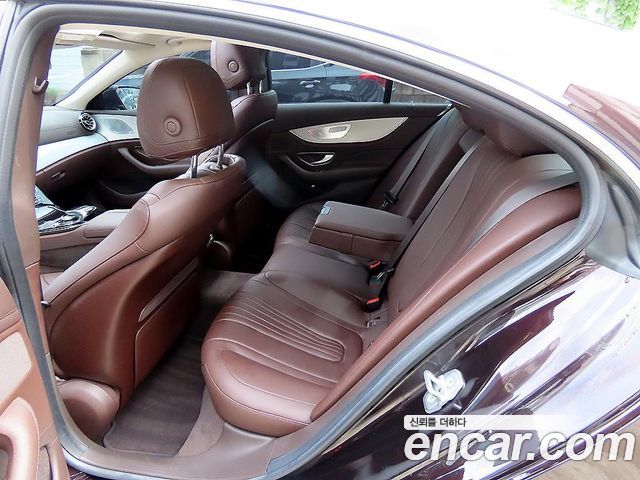 Mercedes-Benz CLS-Class (C257) CLS400d 4MATIC 2019 — фото 6