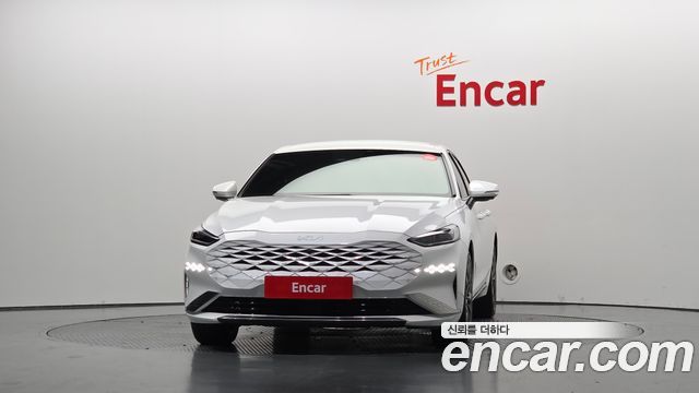 Kia K8 2.5 Gasoline 2WD Signature Special 2024 — фото 3