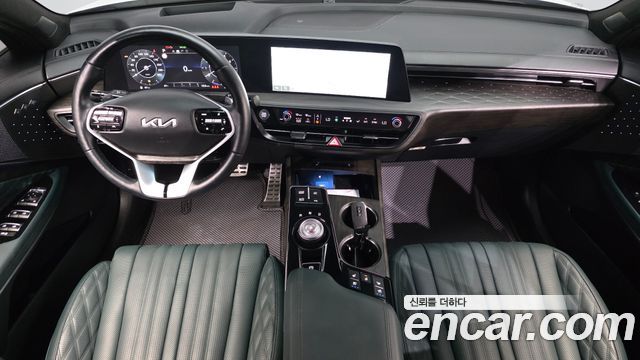 Kia K8 2.5 Gasoline 2WD Signature Special 2024 — фото 7