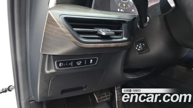 Kia K8 2.5 Gasoline 2WD Signature Special 2024 — фото 18
