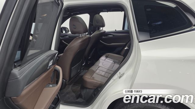 BMW X3 (G01) xDrive 20i M Sport 2024 — фото 11