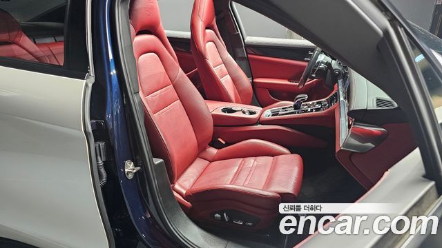Porsche Panamera (971) 3.0 AWD 2020 — фото 12