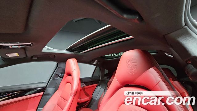 Porsche Panamera (971) 3.0 AWD 2020 — фото 19