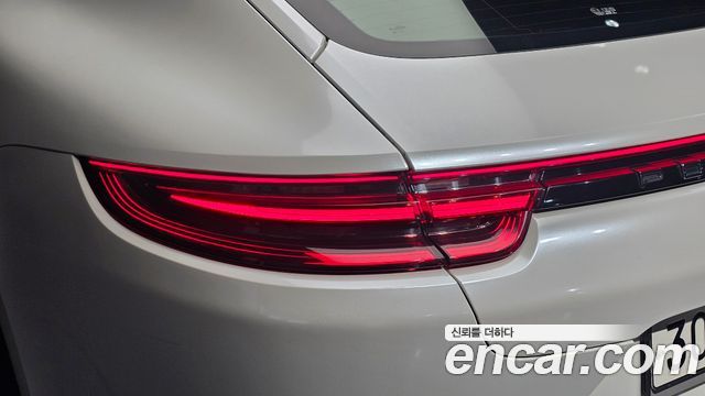 Porsche Panamera (971) 3.0 AWD 2020 — фото 23
