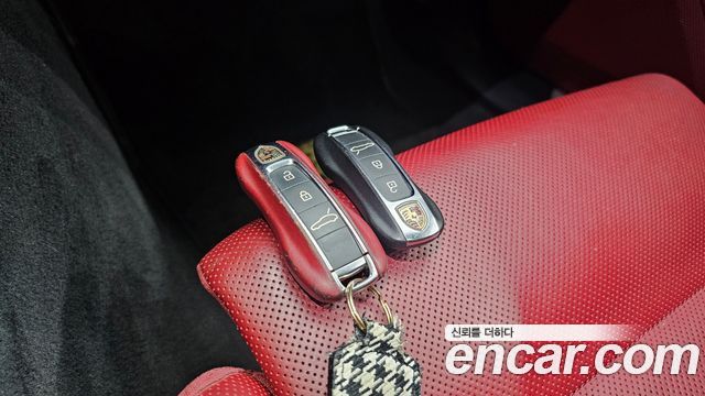 Porsche Panamera (971) 3.0 AWD 2020 — фото 35