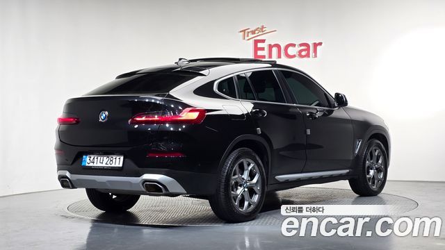 BMW X4 (G02) xDrive20i xLine 2023 — фото 2
