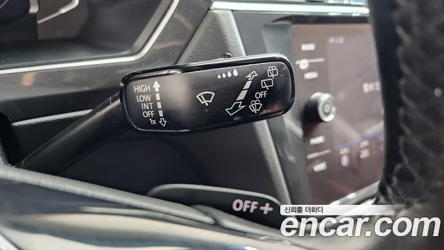 Volkswagen Tiguan (II) 2.0 TDI 4Motion Prestige 2020 — фото 19