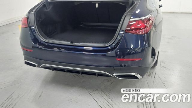 Mercedes-Benz E-Class (W214) E300 4MATIC AMG Line 2024 — фото 15