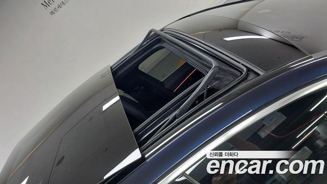 Mercedes-Benz E-Class (W214) E300 4MATIC AMG Line 2024 — фото 16