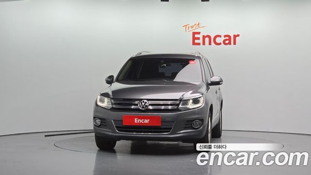 Volkswagen Tiguan 2.0 TDI Comfort 5N 2015 — фото 3