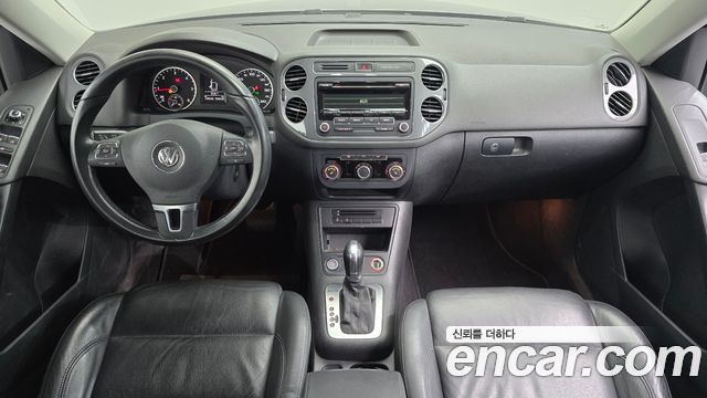 Volkswagen Tiguan 2.0 TDI Comfort 5N 2015 — фото 7