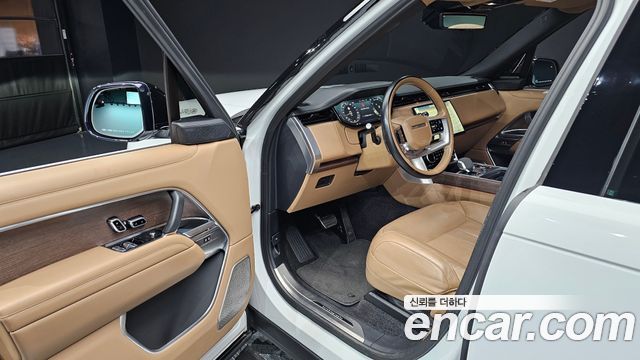 Land Rover Range Rover (V) P530 Autobiography 2023 — фото 10