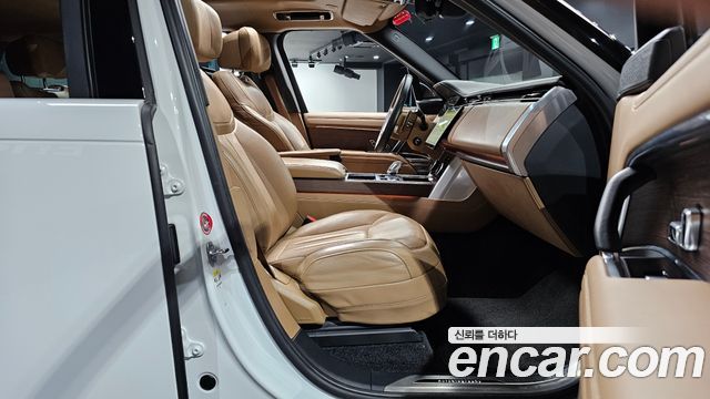 Land Rover Range Rover (V) P530 Autobiography 2023 — фото 26