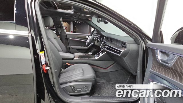 Audi A6 (C8) 45 TFSI Premium 2023 — фото 12