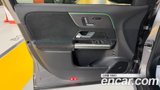Mercedes-Benz EQA (H243) EQA250 AMG Line 2024 — фото 23