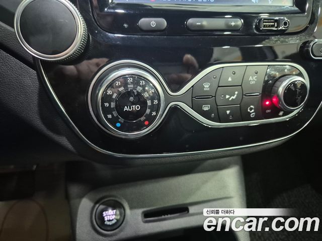 Renault Korea QM3 RE 2018 — фото 16
