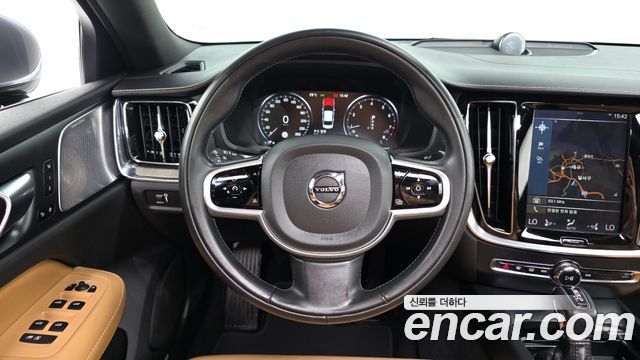 Volvo S60 (III) T5 Inscroption 2020 — фото 12