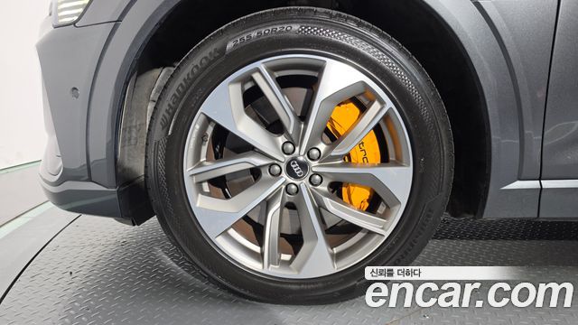 Audi e-tron 55 Quattro Sportback 2022 — фото 5