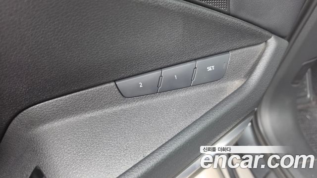 Audi e-tron 55 Quattro Sportback 2022 — фото 29