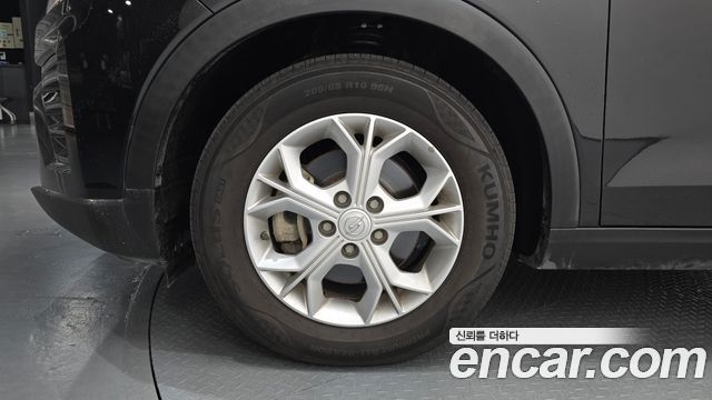 KG Mobility (SsangYong) Very New Tivoli Gasoline 1.5 2WD V3 2022 — фото 5