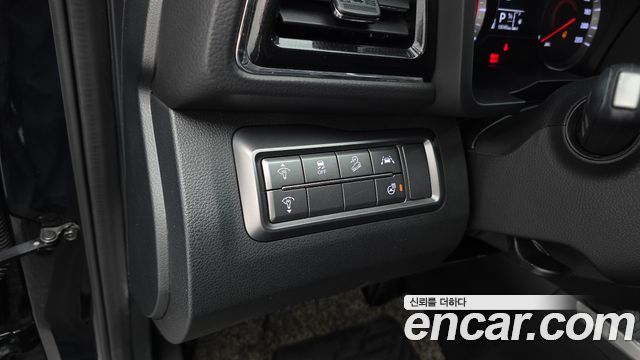 KG Mobility (SsangYong) Very New Tivoli Gasoline 1.5 2WD V3 2022 — фото 16