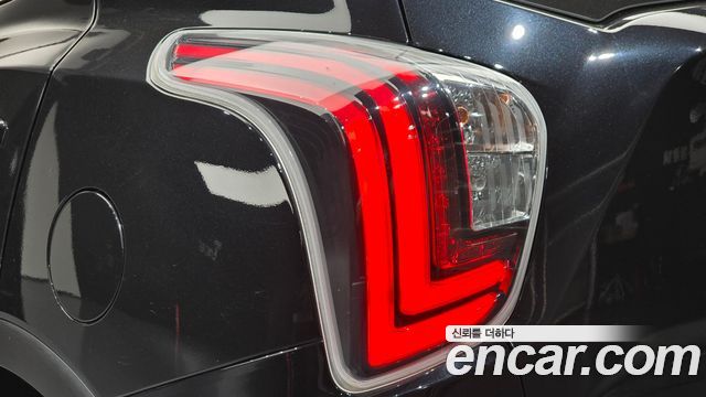 KG Mobility (SsangYong) Very New Tivoli Gasoline 1.5 2WD V3 2022 — фото 23
