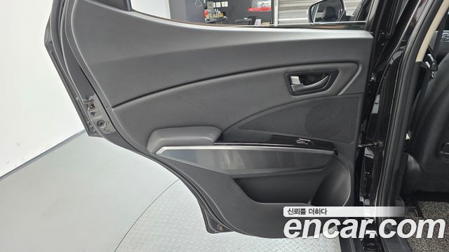 KG Mobility (SsangYong) Very New Tivoli Gasoline 1.5 2WD V3 2022 — фото 25