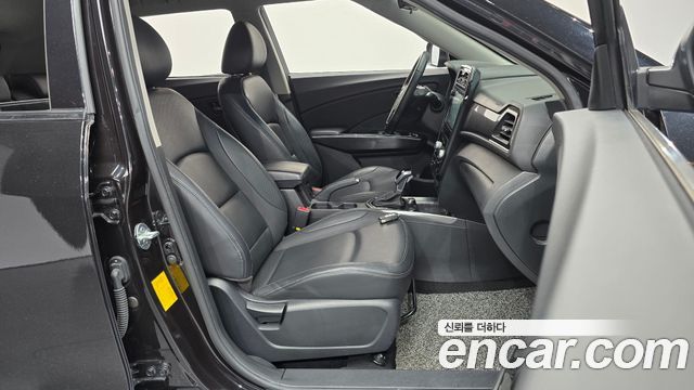 KG Mobility (SsangYong) Very New Tivoli Gasoline 1.5 2WD V3 2022 — фото 26