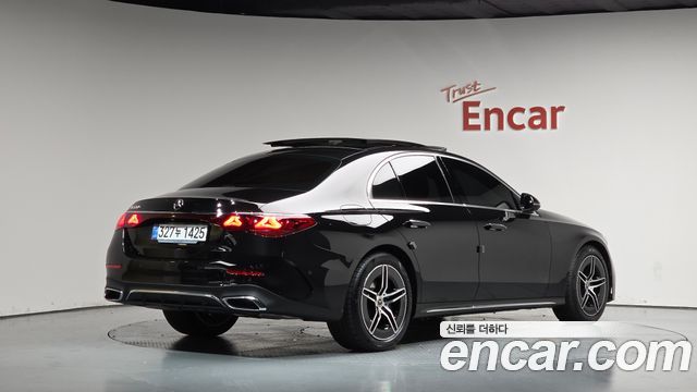 Mercedes-Benz E-Class (W214) E200 AMG Line 2026 — фото 2