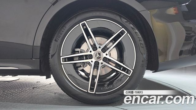 Mercedes-Benz E-Class (W214) E200 AMG Line 2026 — фото 21
