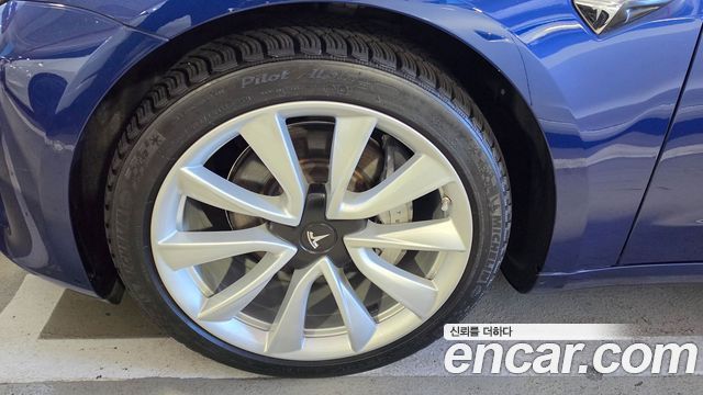Tesla Model 3 Standard Range Plue RWD 2020 — фото 5