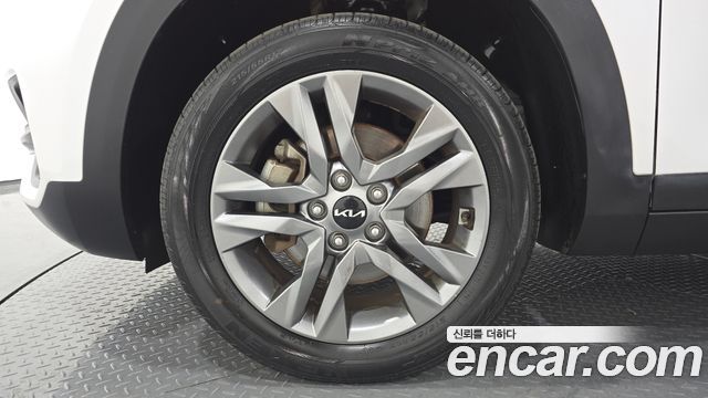 Kia Seltos Gasoline 1.6 Turbo 4WD Prestige 2023 — фото 5