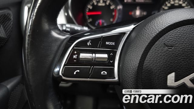 Kia Seltos Gasoline 1.6 Turbo 4WD Prestige 2023 — фото 17
