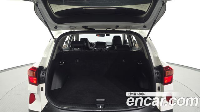 Kia Seltos Gasoline 1.6 Turbo 4WD Prestige 2023 — фото 20