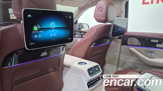 Mercedes-Benz GLS-Class (X167) Maybach GLS600 4MATIC 2023 — фото 18