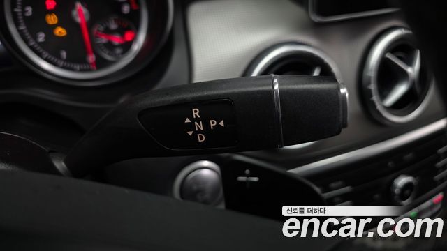 Mercedes-Benz CLA-Class (C117) CLA250 4MATIC 2018 — фото 9