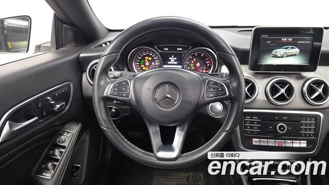 Mercedes-Benz CLA-Class (C117) CLA250 4MATIC 2018 — фото 17