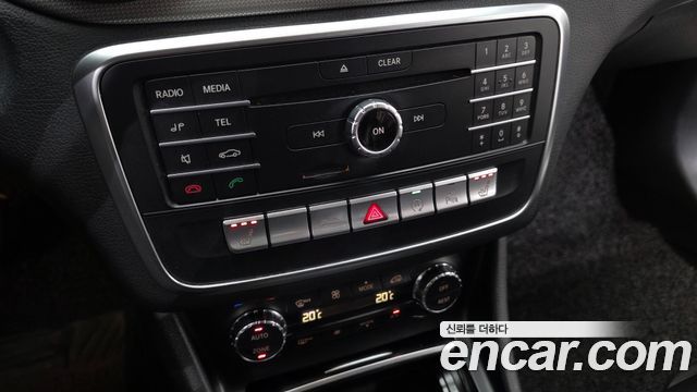 Mercedes-Benz CLA-Class (C117) CLA250 4MATIC 2018 — фото 20