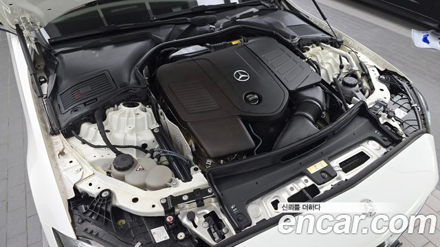 Mercedes-Benz C-Class (W206) C300 4MATIC AMG Line 2023 — фото 6