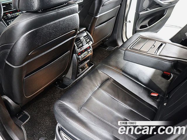 BMW X6 (F16) xDrive 40d 2015 — фото 15