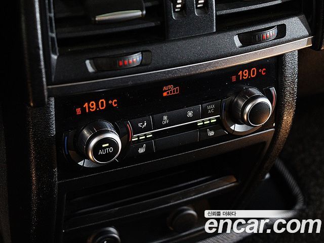 BMW X6 (F16) xDrive 40d 2015 — фото 19